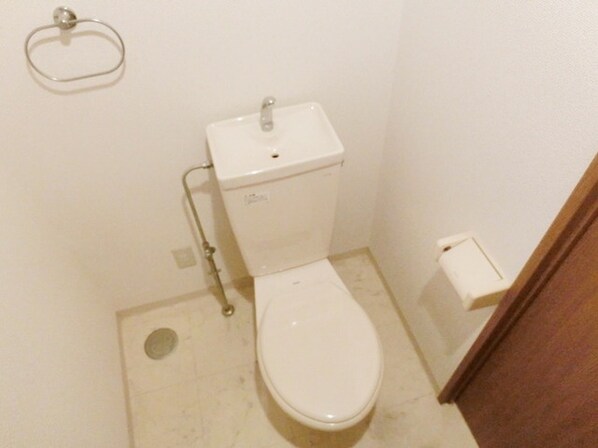 ローズガーデンの物件内観写真